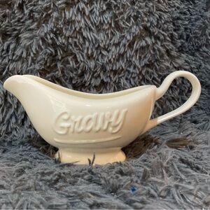 Farmhouse Style White Gravy Boat